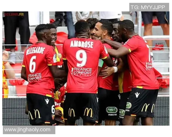 朗斯与索肖比赛因天气原因延期球迷期待新赛程安排