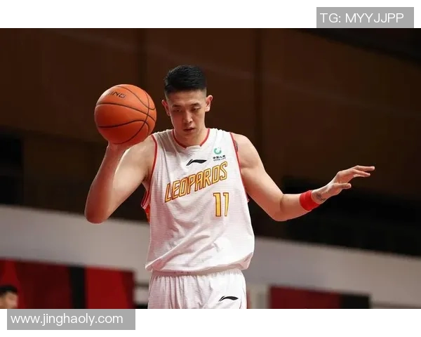 沈梓捷：从篮球新星到职业生涯巅峰的奋斗历程与成长故事